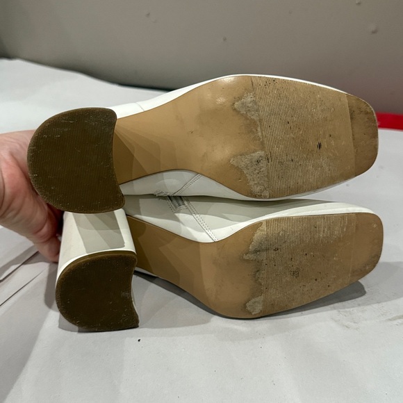 Madden Girl Chic White Heeled Boots - Picture 5 of 5